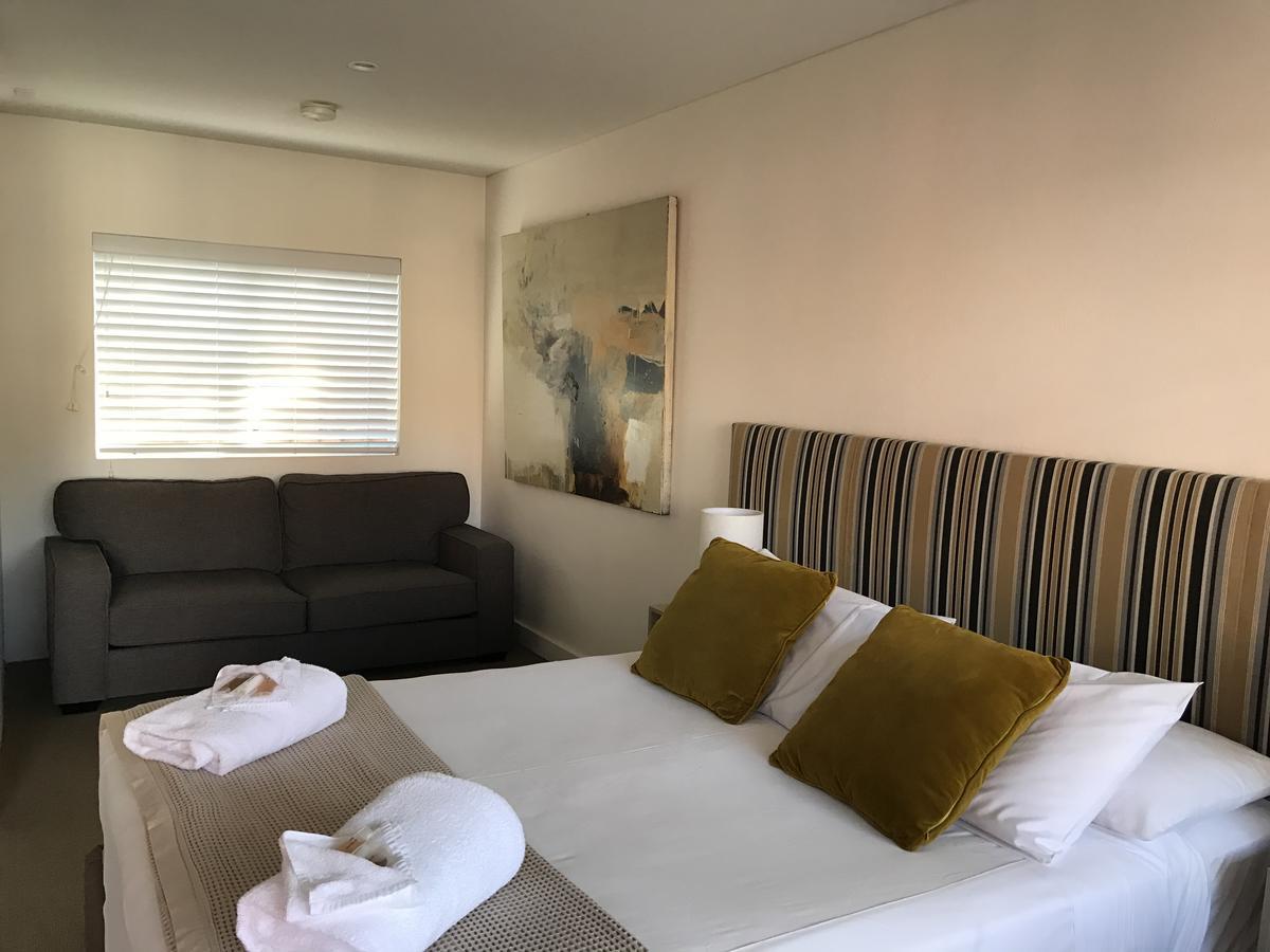 Thirroul Beach Motel Экстерьер фото