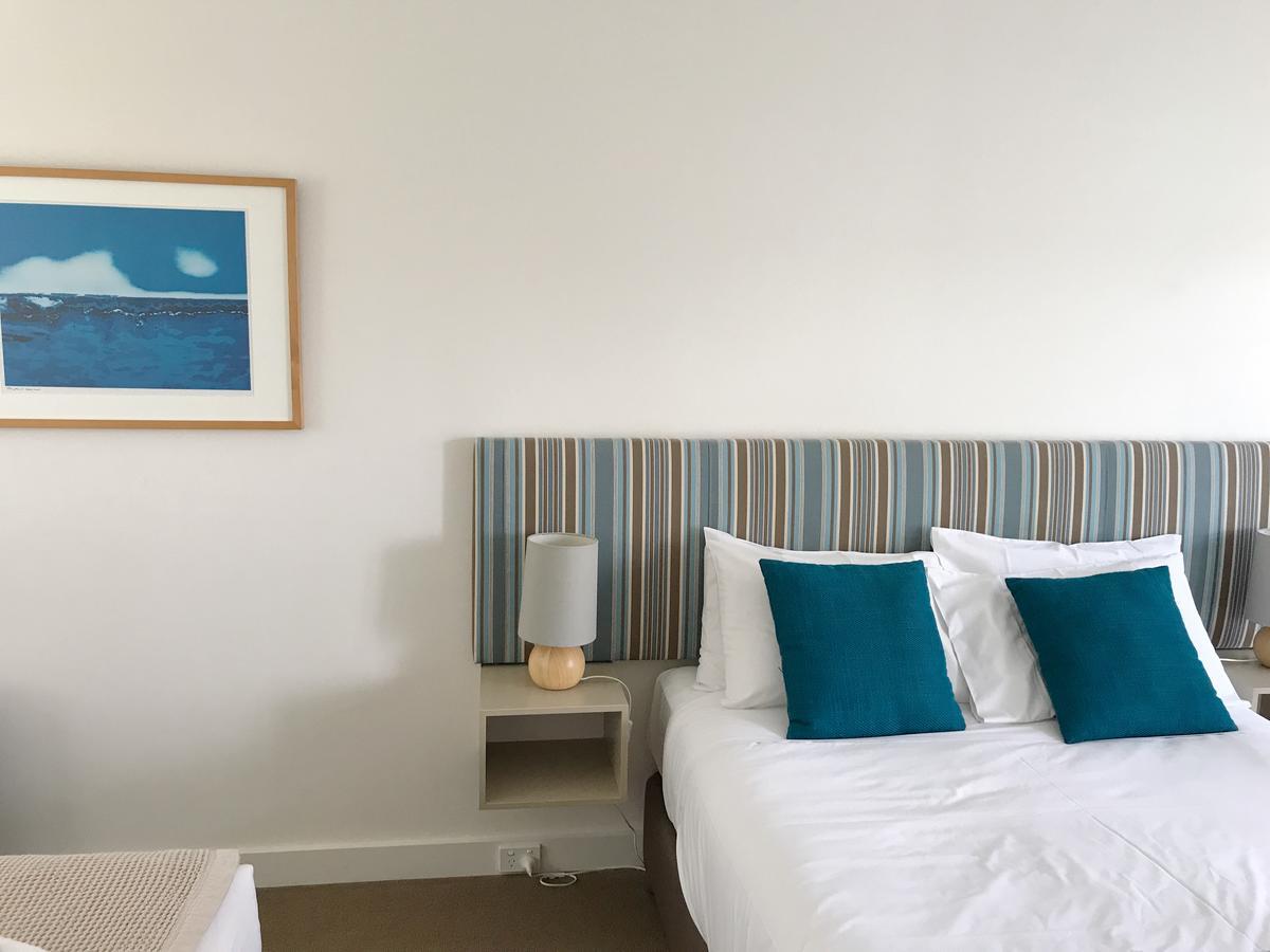 Thirroul Beach Motel Экстерьер фото