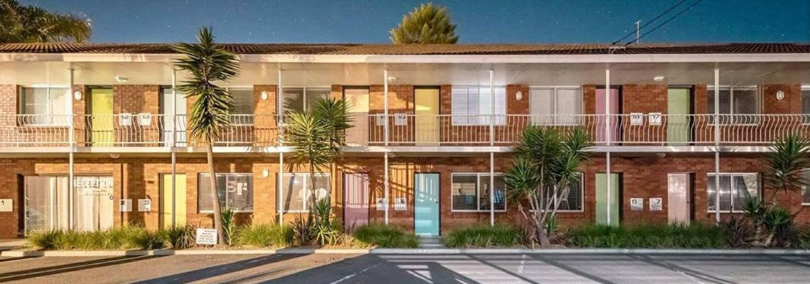 Thirroul Beach Motel Экстерьер фото